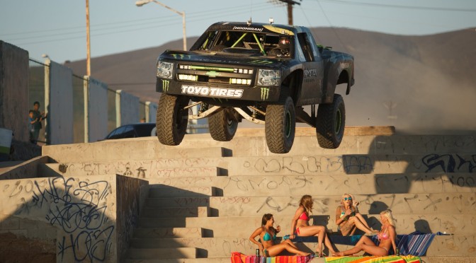 Uma pick-up baja em Enseada, México