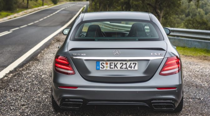 Os sons do Mercedes AMG E63s 2017